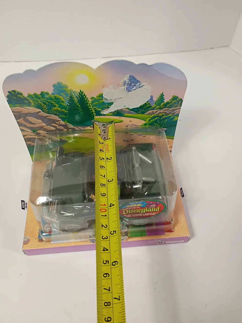 Vintage Disney 2000 Chevron Autopia 